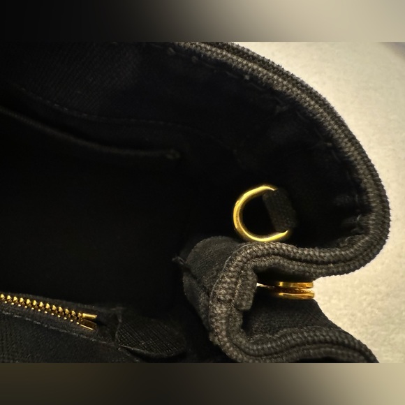 🚨SOLD🚨Prada Canapa Black Mini Canvas Handbag… - Picture 6 of 16